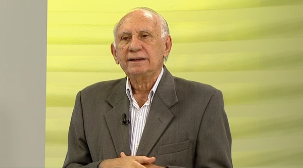 O economista Luiz Cony em entrevista à TV Gazeta nesta segunda-feira (10)