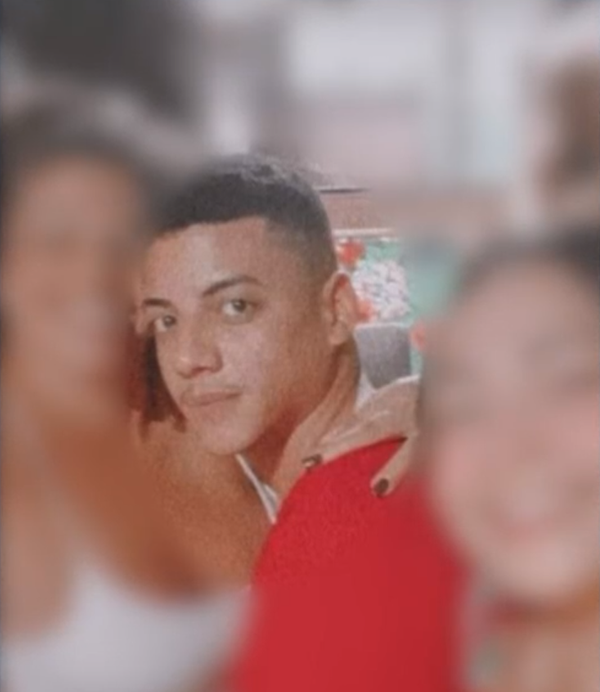 Vinicius Costa de Souza morreu em acidente na madrugada desta segunda-feira (10)