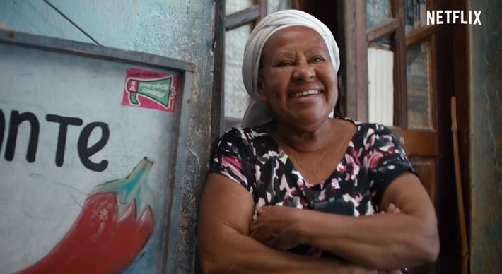 Dona Suzana, que participa de 'Street Food', está com o restaurante fechado e pensa em voltar a ser lavadeira