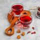 Imagem - Saiba como inserir o chá de hibisco em novas receitas