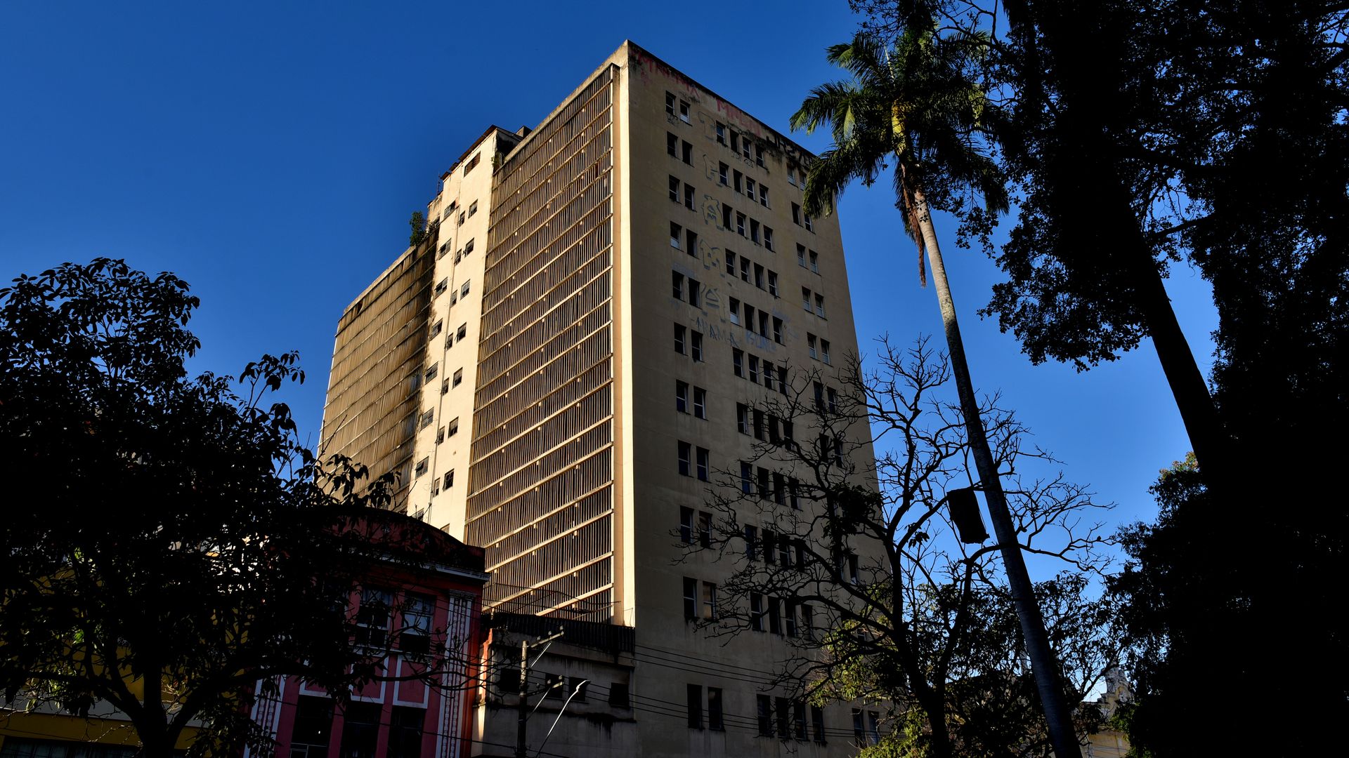 Edifício Getúlio Vargas, mais conhecido como Prédio do IAPI, no Centro de Vitória