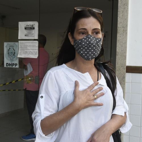 À reportagem, a mulher afirmou que o quadro de saúde da filha é estável, embora a modelo siga sedada na Unidade de Terapia Intensiva (UTI) do Hospital Estadual Doutor Jayme dos Santos Neves, na Serra
