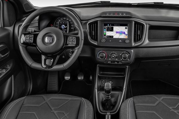 A nova picape da Fiat é vendida a partir de R$ 63.590 na versão Endurance 1.4 cabine Plus e chega aos R$ 79.990 na topo de linha Volcano 1.3 cabine dupla