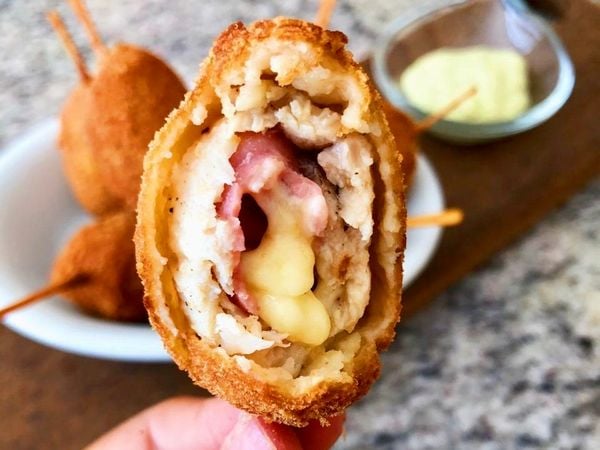 Kiéber de frango recheado com presunto e queijo da chef Isabela Moreira
