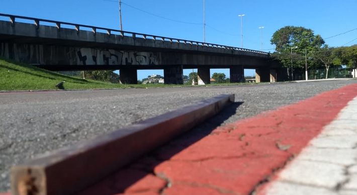 O crime aconteceu na noite de sexta-feira (14), Rapaz teria brigado com outro homem e acabou sendo morto