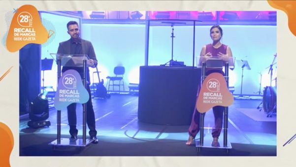 Cesinha Fernandes e Luanna Esteves conduziram a apresentação do Recall de Marcas