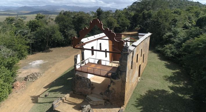 Luciney Araújo registrou o sítio histórico, construído em 1849 e reinaugurado em março deste ano após processo de restauração. Veja o vídeo!