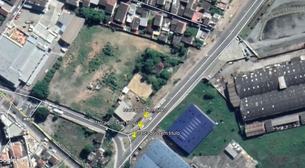 A imagem mostra a vista aerea de um trecho da Rodovia José Sette, em Cariacica