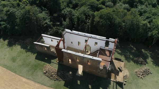 Ruínas da igreja de São José do Queimado, em Serra Sede por Luciney Araújo