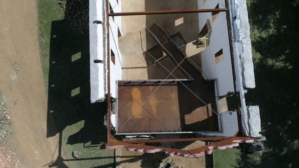 Ele ainda conta com um mirante no segundo andar da estrutura.  por Luciney Araújo