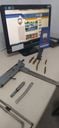 A imagem mostra os materiais para a fabricação das armas caseiras.