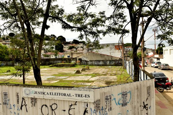 Casas e terrenos que pertencem à União