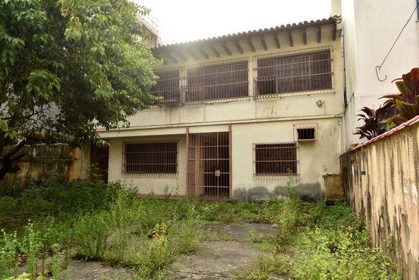 Casas e terrenos que pertencem à União
