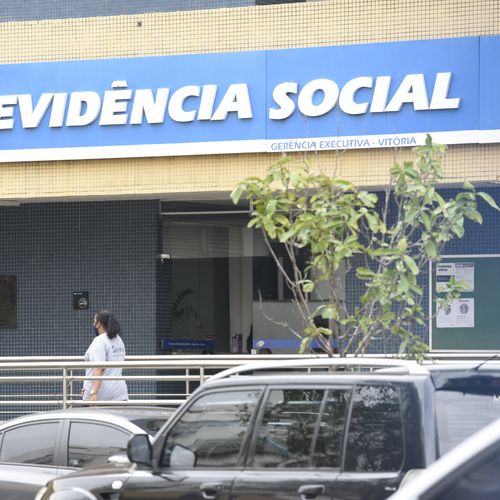 Algumas normas de transição aprovadas na reforma da Previdência mudaram com a virada do ano. Há alterações específicas para professores e servidores públicos federais