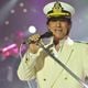 O cantor Roberto Carlos em show em cruzeiro de seu Projeto Emoções Alto Mar