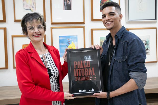 Josa com sua mãe Renata Carina S. A. Reis  por Adessandro Reis