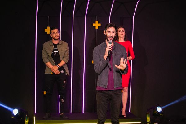 Momento antes do anúncio do vencedor da competição por Adessandro Reis