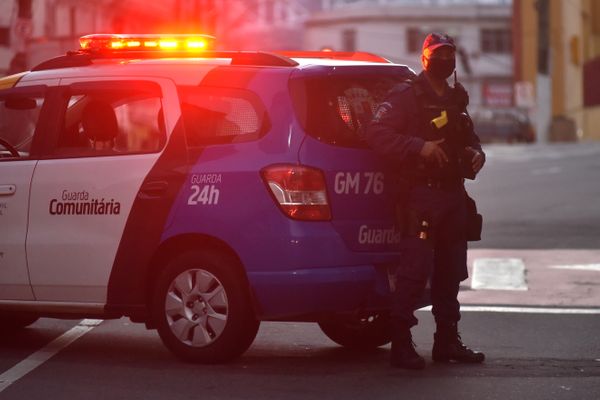 Vitória - Operação da Guarda Municipal de Vitória na Vila Rubim. Eles fizeram abordagens em ônibus e motociclistas