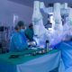Imagem - Gestante com câncer passa por cirurgia inédita no ES com uso de robô