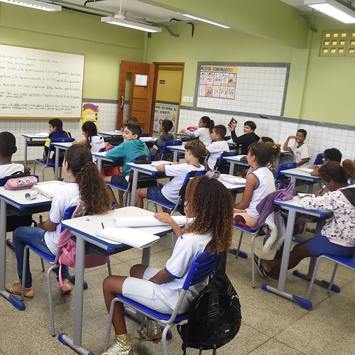 A manifestação veio do Sindiupes após pronunciamento do governador, Renato Casagrande, anunciando que vai autorizar atividades das escolas em outubro