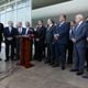 Imagem - Guedes diz que governo faz aterrissagem suave do auxílio emergencial