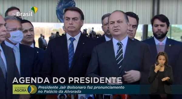 Jair Bolsonaro anuncia mais quatro parcelas do auxílio emergencial