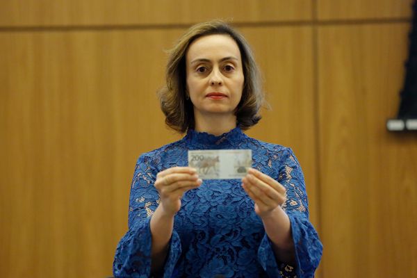 Diretora de Administração do Banco Central, Carolina Barros, no lançamento da nova nota de R$ 200,00 por Raphael Ribeiro/BCB