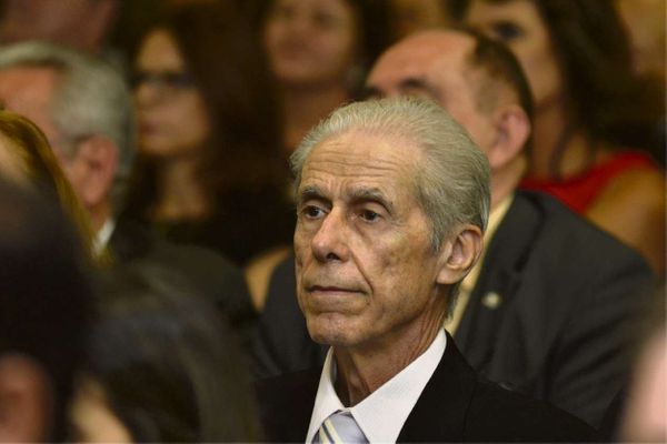 Ex-governador Vitor Buaiz acompanha sessão solene no Tribunal de Justiça, em 2016