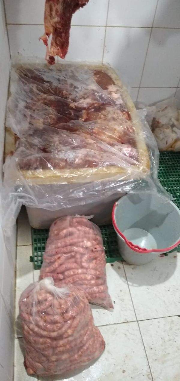 Apreensão de carnes impróprias ao consumo por Divulgação | Sesp