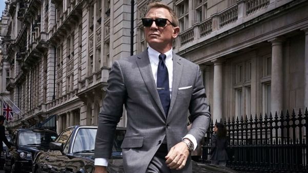 Daniel Craig retorna ao papel do Agente 007, no filme