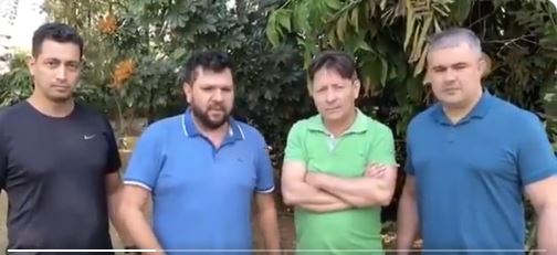 Da esquerda para a direita: Subtenente Assis, Oswaldo Eustáquio, Capitão Assumção e Hélio Tristão Martinelli