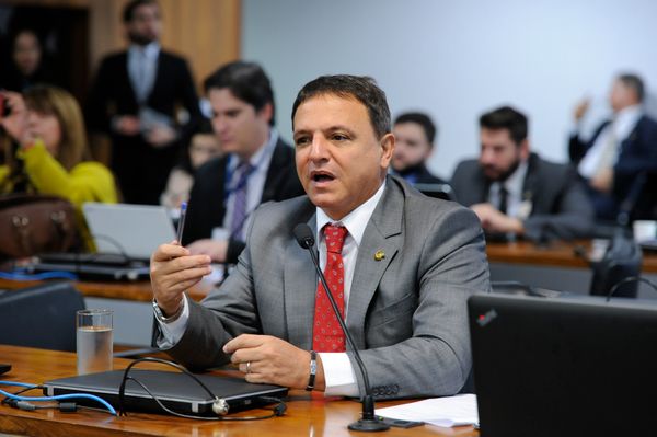 Senador Marcio Bittar (MDB-AC)