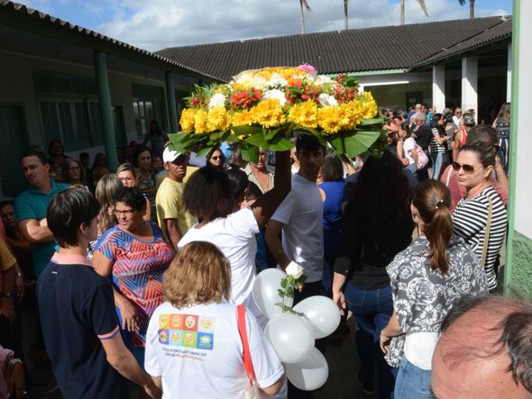 Velório e enterro da médica Milena Gottardi   por Carlos Alberto Silva
