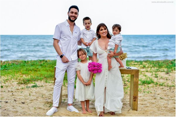 Lorena Torres com o esposo Paulo e os filhos Laura, Pedro e Paulo 