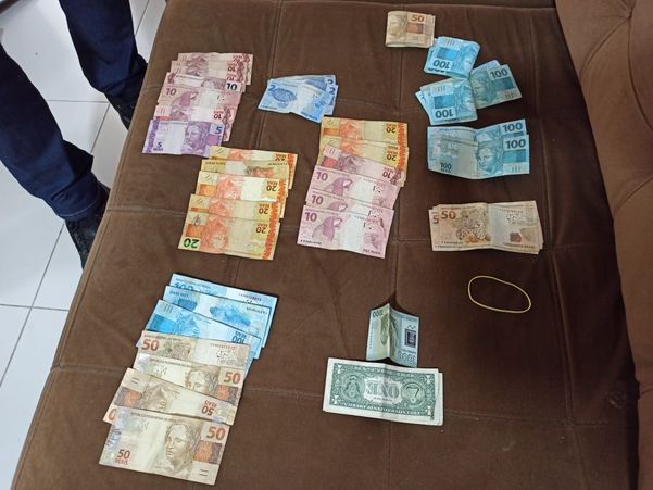 Polícia deflagra operação contra máfia internacional de extorsão por Divulgação/ Polícia Civil