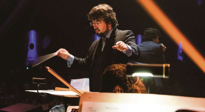 Leonardo David Nascimento de Souza não é mais maestro adjunto da Orquestra Sinfônica do Espírito Santo e caso é apurado pela Secult e Ministério Público