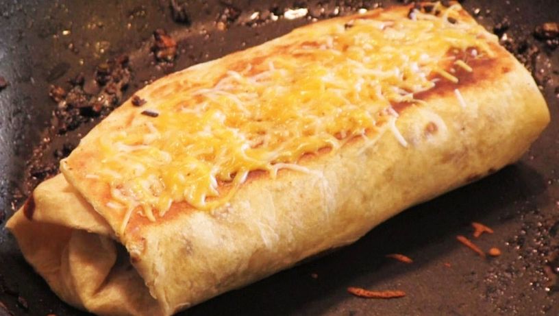 Chimichangas do delivery mexicano Sandurritus, em Vitória