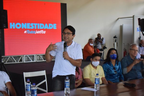 Vandinho Leite foi confirmado como candidato do PSDB à prefeitura da Serra