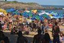 Praia da Costa ficou lotada neste domingo (13/09)(Fernando Madeira)