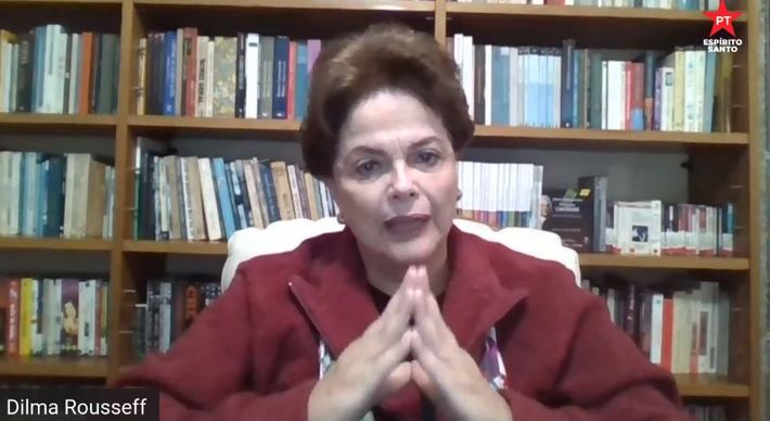 Os dois eram membros do Conselho de Administração da companhia na época em que a aquisição foi realizada, em 2006. A decisão foi aprovada por unanimidade