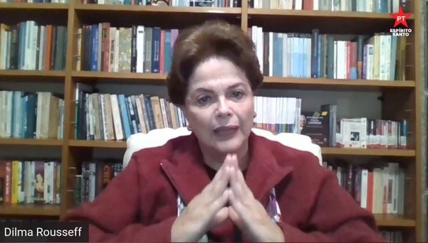 Dilma Rousseff disse que prefeitos eleitos terão mais dificuldades com articulação com Bolsonaro do que nos governos petistas