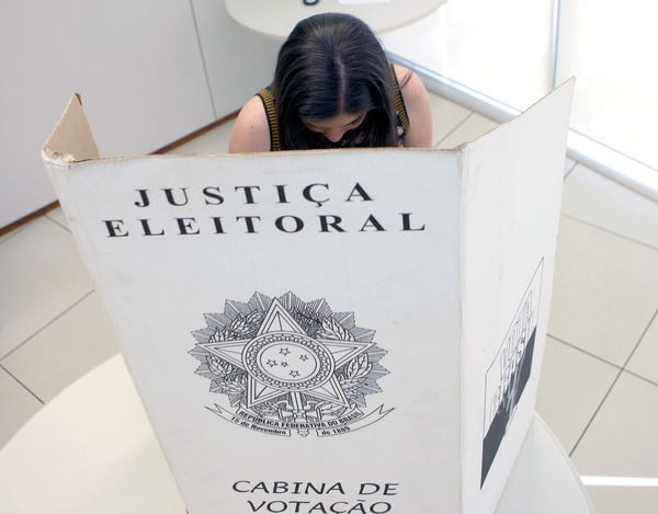 Cabine de votação nas eleições de 2016