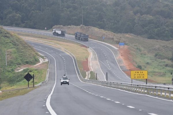 Duplicação da BR-101/ES/BA (Trecho Viana a Guarapari) e entrega dos viadutos de Amarelos (321) e Guarapari (335)