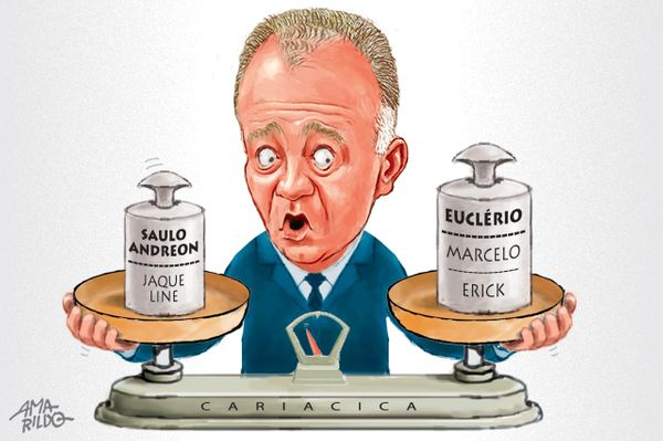 Casagrande entre dois candidatos governistas em Cariacica