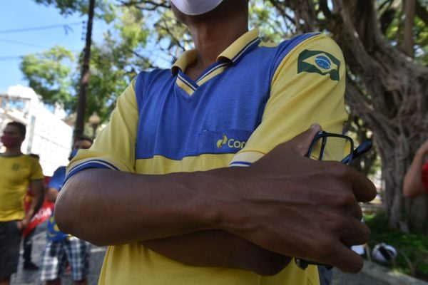 Manifestação dos funcionários dos Correios. Praça Costa Pereira, Centro de Vitória. por Fernando Madeira