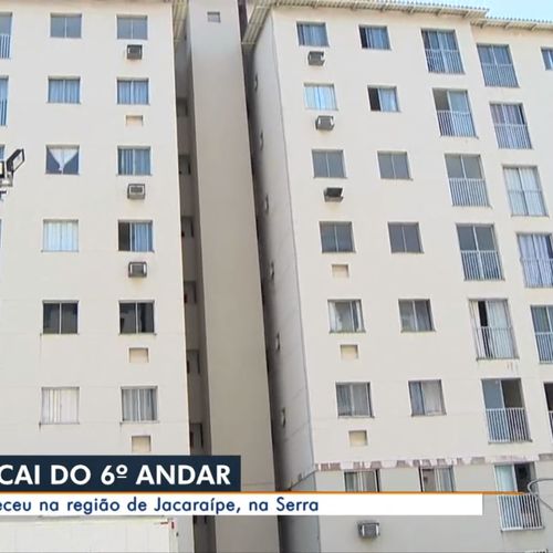 Ela foi encaminhada para o Hospital Infantil de Vitória com uma fratura no fêmur e escoriações no cotovelo e passa por cirurgia