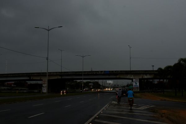 Chuva na Grande Vitória por Fernando Madeira