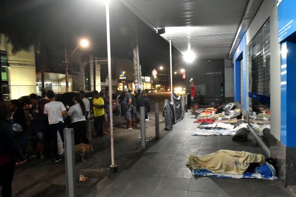 Marmita solidária - Grupo de voluntários que distribui refeições para pessoas em situação de rua, em Vila Velha 