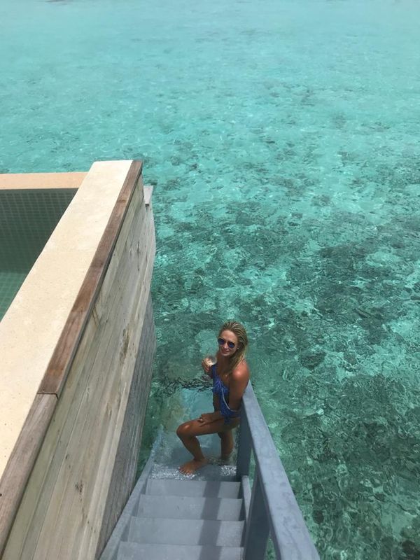 Juliana Lopez Brito Monteiro, nas Ilhas Maldivas, o destino preferido dos casais para Lua de Mel