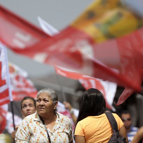A partir deste domingo (27), candidatos podem começar a fazer propaganda eleitoral dentro e fora da internet. Veja quais são as regras